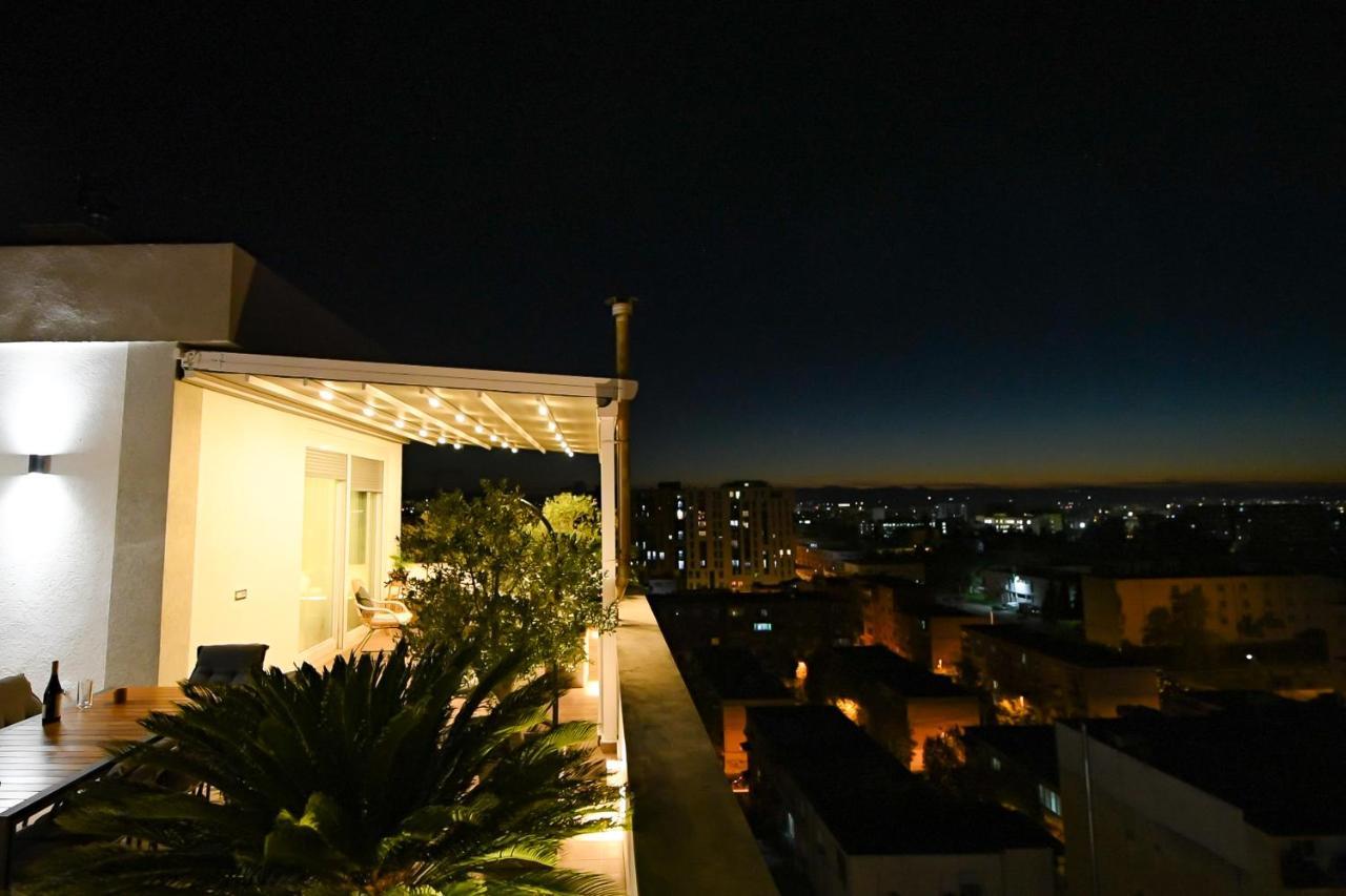 Veranda Penthouse E.d Apartament Tirana